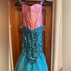 Mermaid girls 9-10 costume